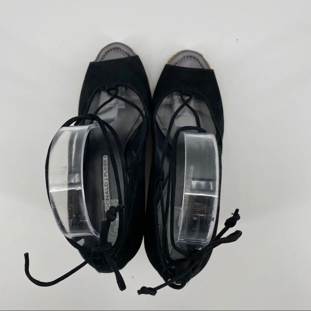 Donald J Pliner Mana black espadrille wedge 7